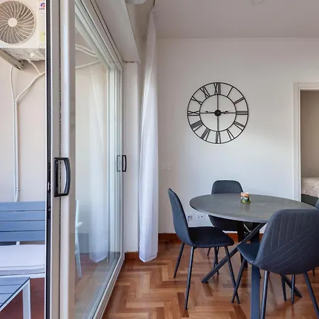 Vatican Hills Apartment